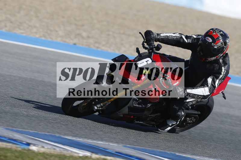 /Archiv-2024/02 29.01.-02.02.2024 Moto Center Thun Jerez/Gruppe gruen-green/6